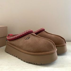 UGG Platform Tazz Slipper in Chestnut